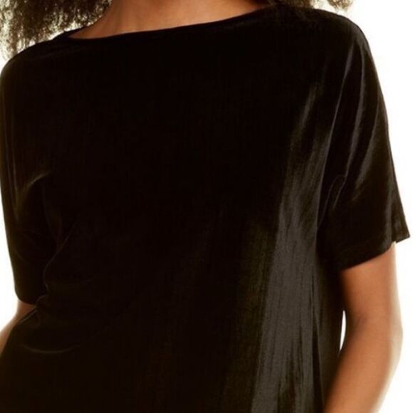 St. John Crushed Velvet Top Medium NWT. - Picture 7 of 8